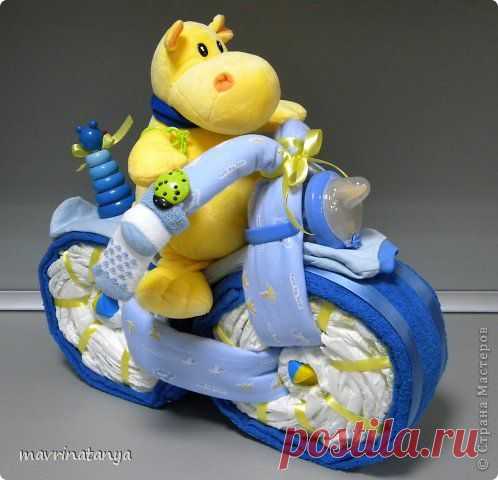 Подарок из памперсов для мальчика "Бегемот на велосипеде". Мастер-класс. | Страна Мастеров