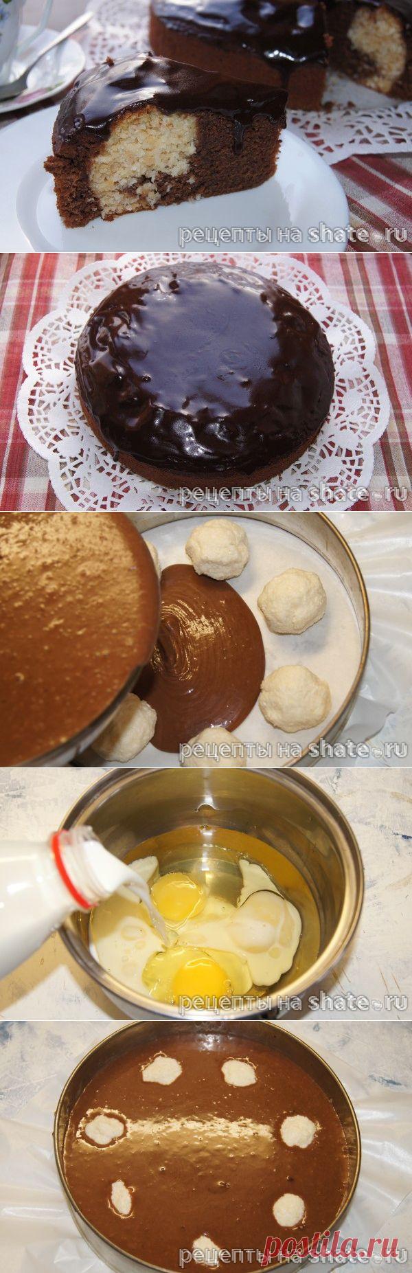 Шоколадный торт с творожно-кокосовыми шариками.