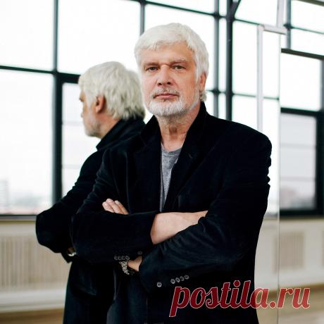 Дмитрий Брусникин, 17 ноября, 1957
 • 9 августа 2018