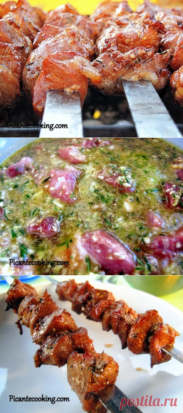 Свиной шашлык в маринаде из колы и соевого соуса.