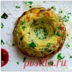 Пряная свиная вырезка с беконом