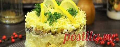 Рецепт салата с яйцом, огурцом и шпротами