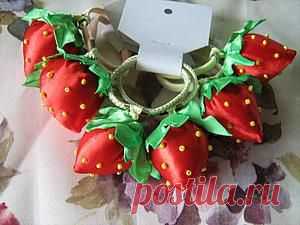 Как сделать клубнички из атласных лент - Ярмарка Мастеров - ручная работа, handmade