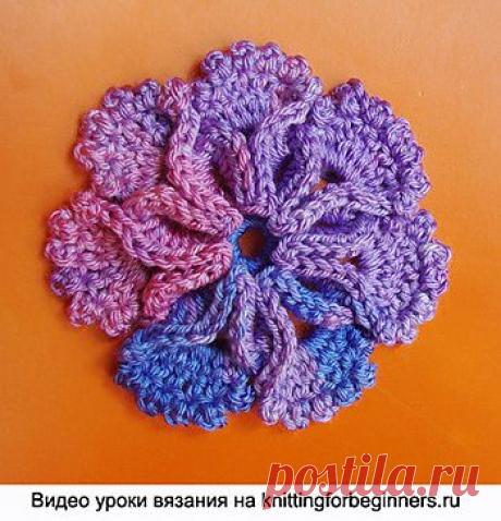 Начинаем вязать – Видео уроки вязания » Вязаные цветы – Урок №39 – “Объёмный цветок”