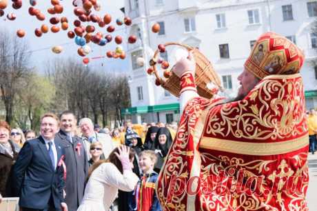 Братья и сестры, Христос Воскресе! Воистину Пасха!!!
#АрхимандритЛавр #Пасха #ХристосВоскресе #ВоистинуПасха #ВечнаяПамять #ЦарствиеНебесное