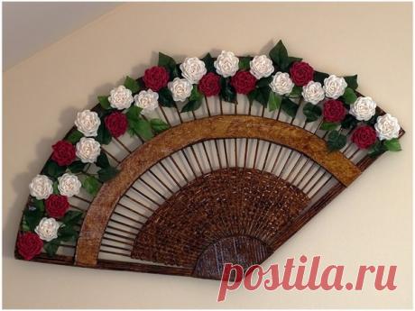 Веер из картона и бумажных трубочек