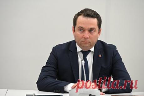 Беженцы попытались прорвать границу с Финляндией под Мурманском. О попытке прорыва иностранными беженцами границы с Финляндией на КПП в Мурманской области сообщил губернатор региона Андрей Чибис. Он назвал действия Финляндии с закрытием пропускных пунктов провокационными, заявив, что сейчас перед регионами стоит задача обеспечить правопорядок на границе.