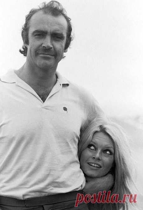 Facebook
Редкие фото
Шон Коннери и Брижит Бардо