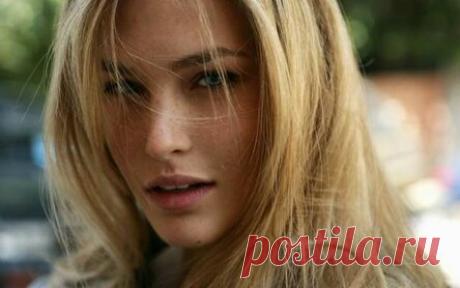 Какие имена наделяют женщин обаянием и магнетизмом