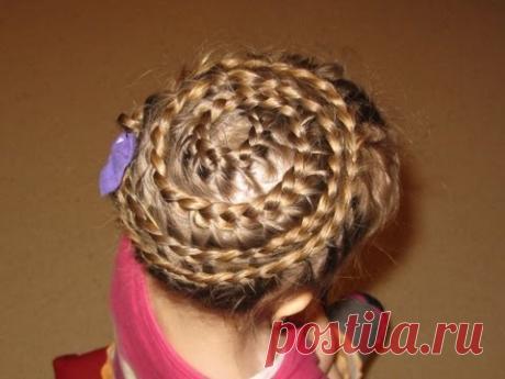 Косичка улитка, красивая прическа (вариант 6) Zöpfe Schnecke