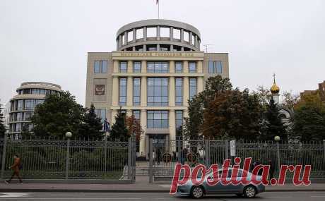 Прокурор попросил 25 лет для главы связанного с Плахотнюком наркокартеля. Ранее присяжные признали его виновным в занятии высшего положения в преступной иерархии, в грабеже и вымогательстве. По версии следствия, Торкунов, руководил наркокартелем, связанным с богатейшим бизнесменом Молдавии Плахотнюком