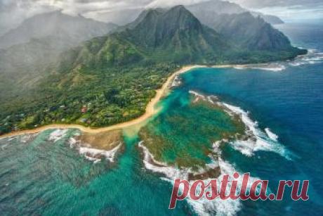 Na Pali by helicopter, Kauai | NEtrekker | Flickr