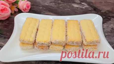 Самое вкусное и быстрое печенье! Тает во рту! Готовьте хоть каждый день!

Ингредиенты:
Сливочное масло 250 гр
Сахарная пудра 1 стакан (100 гр)
Яйцо 1 шт+2 желтка
Крахмал 1.5 стакан
Мука 2.5 стакана
Разрыхлитель 10 гр
Ванилин 2 гр
Джем 2 ст.л
Кокосовая стружка 2 ст.л.

Приятного аппетита!

 PS. Подписывайтесь и вы всегда будете знать, что приготовить на завтрак, обед или ужин. А чтобы не пропустить классные рецепты, включите уведомления, нажав на колокольчик 

Я для вас оче...