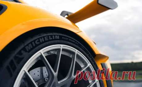 Для Porsche 911 GT3 RS разработали новые шины для холодных и влажных условий