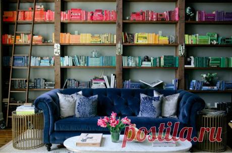 Стеллажи для комнаты: варианты зонирования разных комнат, функциональные особенности