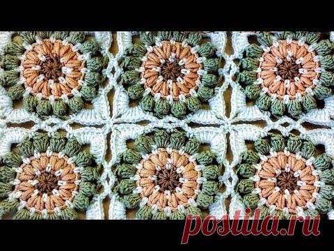 Вяжем квадрат и соединяем.