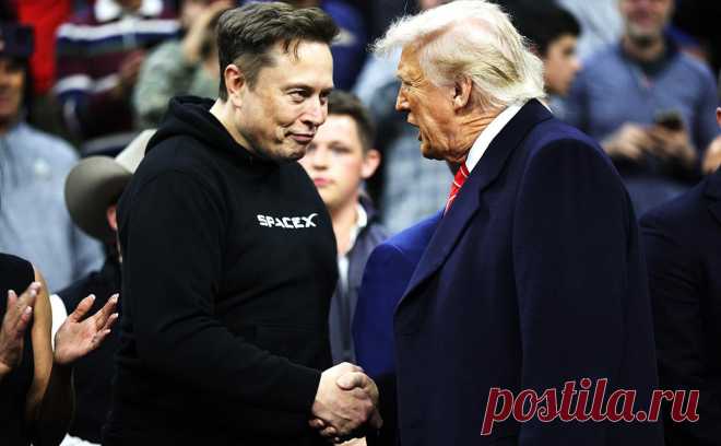 Politico узнала о подготовке разговора Трампа с Маском для деэскалации. Белый дом готовит телефонный разговор между Трампом и Маском, чтобы покончить с их публичной ссорой, пишет Politico. Заочная перепалка привела к падению акций компаний Маска и критике в адрес обоих в США