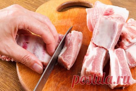 Как приготовить свиные ребрышки