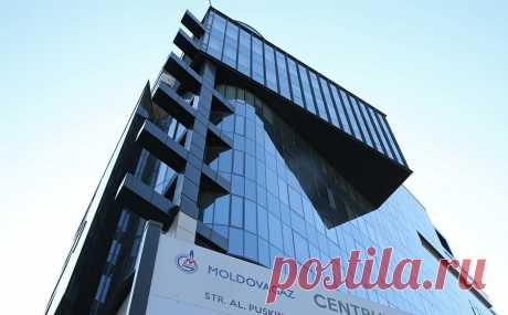 «Молдовагаз» расплатилась с «Газпромом» за июль и ждет отсрочки за август. «Молдовагаз» попросила «Газпром» отсрочить до конца четвертого квартала оплату авансовых платежей за поставленный газ за август и сентябрь. По словам главы компании Вадима Чебана, молдавская сторона пока не получила ответа