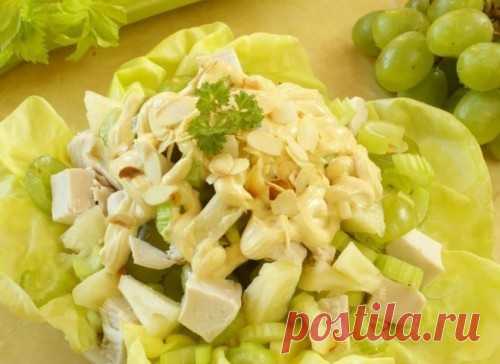 Салаты со стеблевым сельдереем: яркий вкус и минимум калорий!