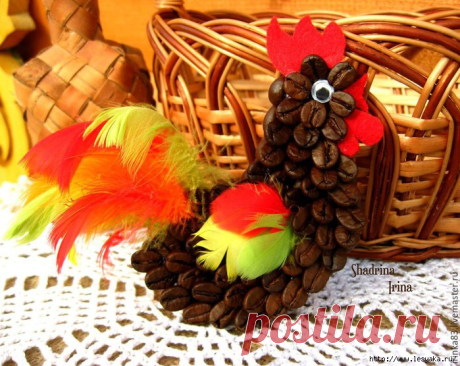 Магнит "Петушок" из кофейных зерен