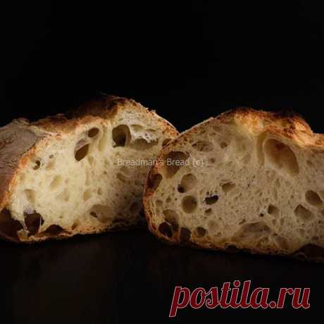 Хлеб Ca Savio/ Ca Savio Bread от Richemont. 
Вот такой хлеб был недавно испечен мной на, так называемом, "fermented dough". Мои читатели уже достаточно не плохо знакомы с этим понятием. "Fermented dough" представляет собой один из видов предварительно выброженных полуфабрикатов. В русской традиции хлебопечения такой выброженный кусочек теста называют “откидом” спелого теста. Как я уже писал в одной из своих статей, “откид” спелого теста - уникальный и возможно, наиболее пр...