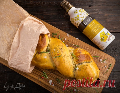 Соленая коса с сыром и беконом | Официальный сайт кулинарных рецептов Юлии Высоцкой