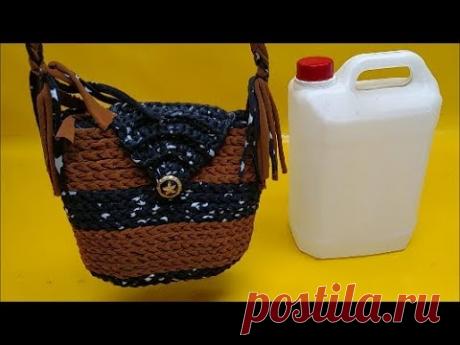 COMO REUTILIZAR GALÃO E RETALHOS DE MALHA, E FAZER UMA BOLSA!!!