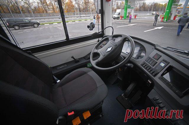 Что за «умные камеры» появятся в московских автобусах? В ближайшее время «умные камеры» появятся на всех объектах автопарка Мосгортранса, который включает свыше восьми тысяч автобусов, электробусов, троллейбусов и трамваев.