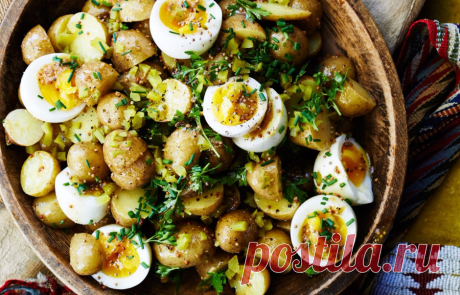 15 питательных салатов из картофеля, которые стоит попробовать - KitchenMag.ru