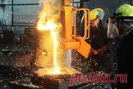 Российских металлургов возмутило желание собрать с них налоги задним числом. Желание Минфина увязать размер ставки налога на прибыль с дивидендной политикой противоречит основополагающему принципу российского законодательства, предполагающего, что «закон обратной силы не имеет», и несет значительные риски для экономики. Так идею прокомментировали в ассоциации «Русская Сталь».