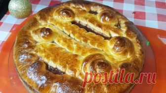 Рождественский пирог с курагой, цыганка готовит.