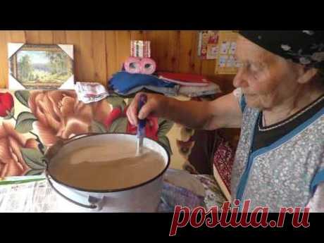 Квас деревенский из ржаной муки.
