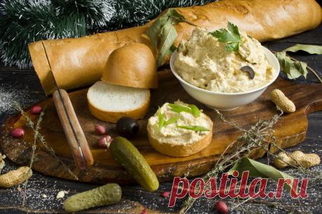 Паштет из курицы с корнишонами, арахисом и маслинами. Пошаговый рецепт с фото - Ботаничка.ru