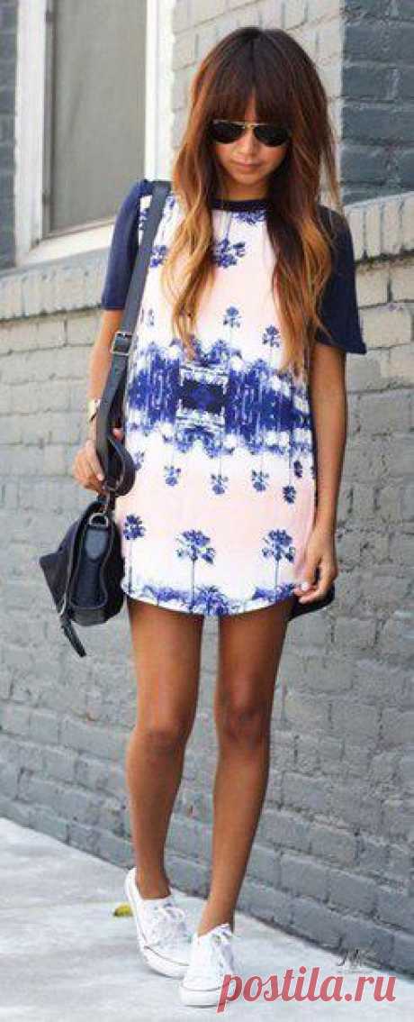 Платье + кеды #looksimaFashion #style #instalook #lookoftheday #модныйобраз #стиль