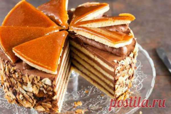 Венгерский прославленный торт «Добош» с великолепным вкусом - КУХНЯ МИРА 
 
 
 «Добош» (венг. dobostorta) — традиционный венгерский торт, состоящий из шести слоёв бисквита с шоколадным кремом и карамельной глазурью. Ингредиенты: Коржи (6 шт., диаметр 22 см): 6 желтков 50 г сахарной пудры 6 белков 50 г сахарной пудры 100 г муки 35 г сливочного масла Крем: 4 яйца 200 г сахарной пудры 235 […]