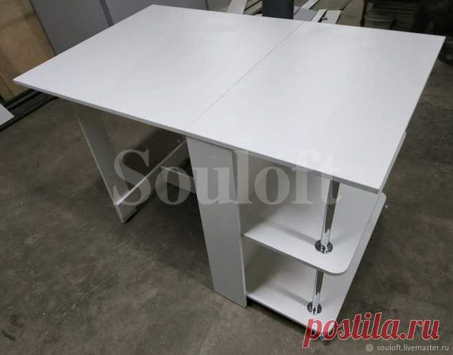 Стол раскладной с полками. Раскладной стол для Мастеров купить в интернет-магазине Ярмарка Мастеров по цене 17850 ₽ – IWZB9RU | Столы, Иваново - доставка по России Стол раскладной с полками. Раскладной стол для Мастеров. в интернет-магазине на Ярмарке Мастеров. Внимание! Данная позиция есть в наличии!Раскладной раскройный стол. Стол для небольшого домашнего ателье. Стол для домашней мастерской. 
Одним словом - раскладной многофункциональный стол с полками.
В собранном виде...