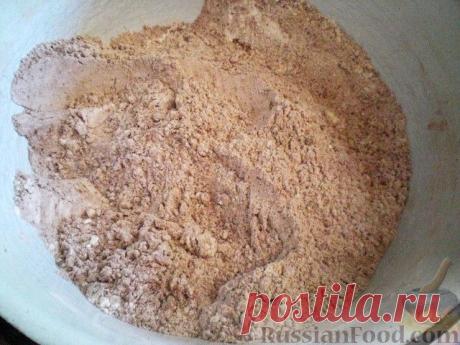 Рецепт: Шоколадная шарлотка с грушами и корицей (в мультиварке) на RussianFood.com