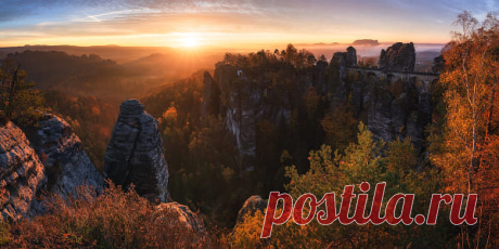 Autumnal Paradise by Daniel Gastager / 500px