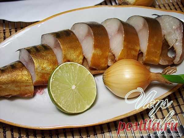 скумбрия "а-ля копченая" в рассоле целиком
