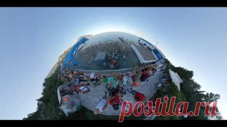 #Гурзуф - Вчерашний праздник красок... Еженедельное #Холли=)
Внимание мышкой крутите видео снято по кругу 360!