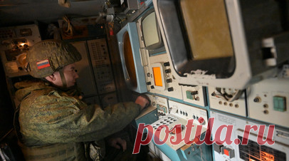 Повреждены частные и многоквартирные дома: за ночь над Россией сбито 130 украинских БПЛА. В ночь на 13 ноября силы ПВО сбили 130 украинских БПЛА над Россией, сообщили в Минобороны. В результате атаки в Орловской области повреждены несколько машин, остекление балконов жилых домов и частных домовладений. Ещё два поселения пострадали в Краснодарском крае: в одном выбило стёкла в четырёх частных домовладениях, повреждены газовая труба и автомобиль, а во втором повреждены окна в частном доме и…