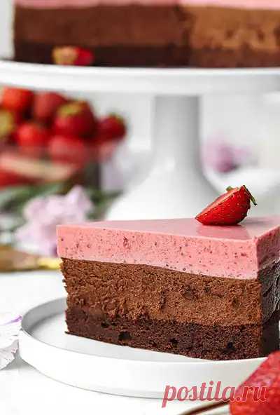 Рецепт муссового торта с клубникой