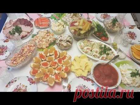 Как накрыть праздничный стол