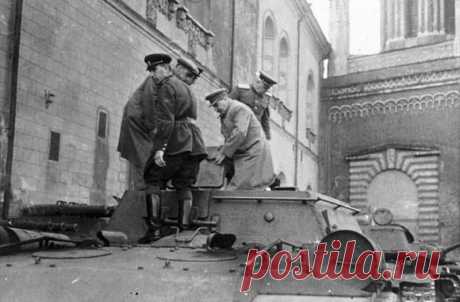 История создания и боевого применения самоходных артиллерийских устройств (50 фото)