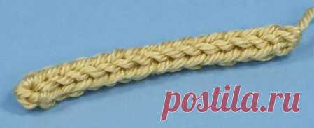 PlanetJune by June Gilbank » how to crochet an i-cord (жгутик крючком - видео)