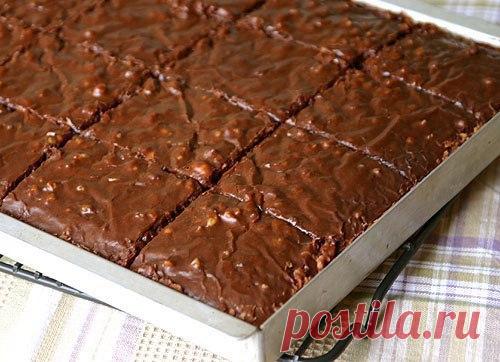 На десерт! Шоколадное пирожное. Субботним вечером порадуйте своих близких шоколадными пирожными. Нам ...