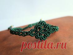 Micro-macramé elegant diamond-shaped bracelet delicate