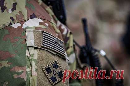 Армия США испытала лазерную систему ПВО. Армия США на полигоне Юма в штате Аризона провела испытания лазерной системы противовоздушной обороны (ПВО) ближнего действия, создаваемой в рамках программы Directed Energy Maneuver-Short Range Air Defense (DE M-SHORAD). Об этом сообщает американское издание Defense News.