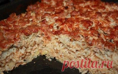 Капустная запеканка с фаршем и рисом